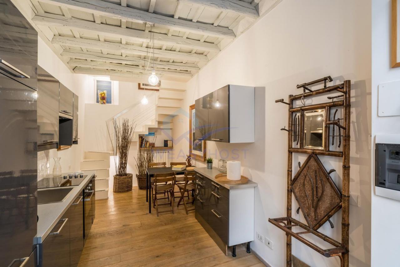 Cozy Entire Apt Close To Piazza Trilussa Roma Exterior foto